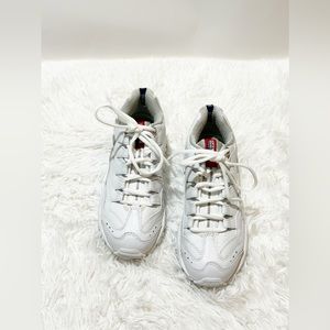 SKECHERS HERITAGE SPORT WHITE WALKING SNEAKERS WOMENS SHOES SIZE 7.5